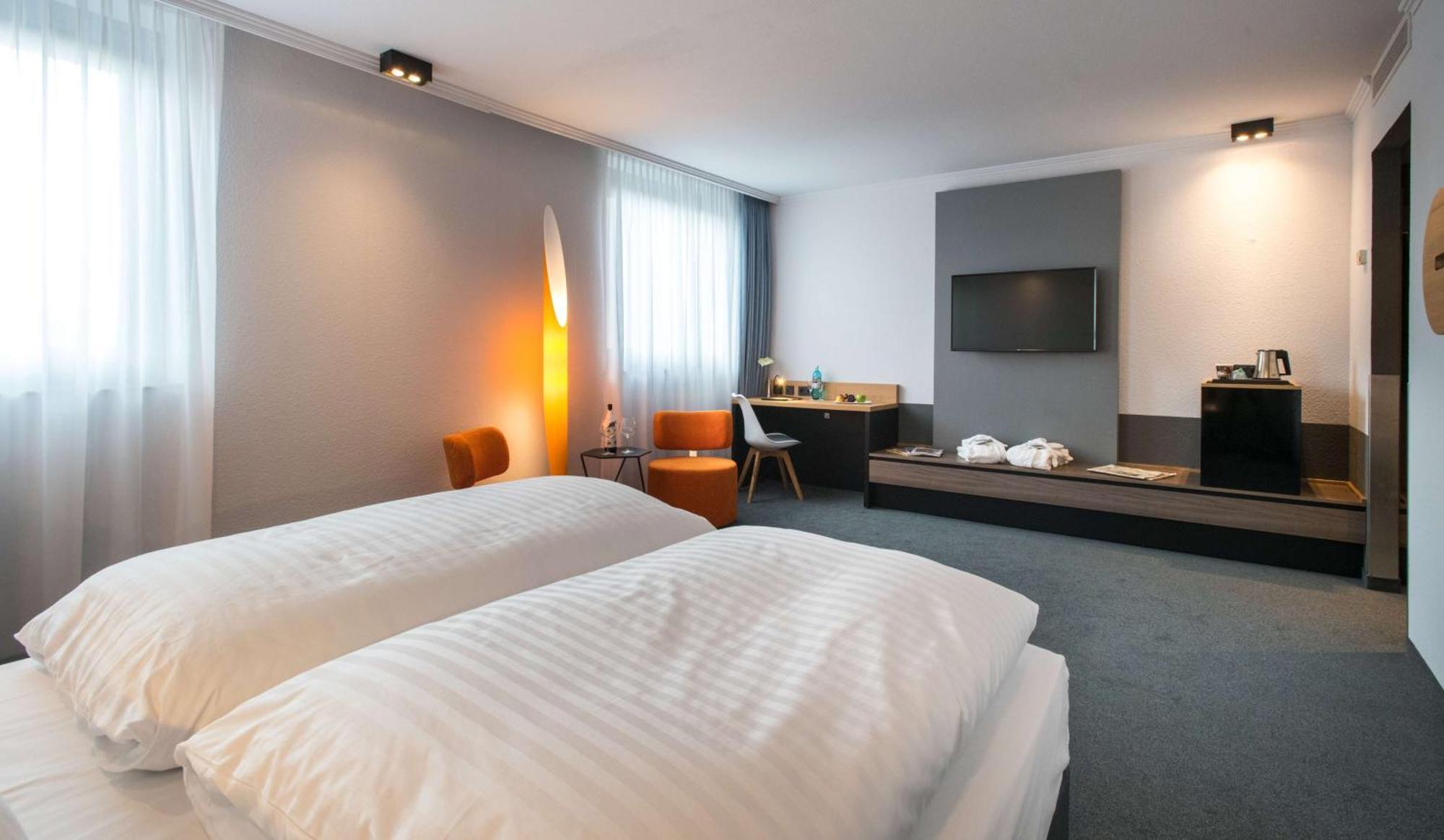 Flemings Hotel Wuppertal-Central Екстер'єр фото